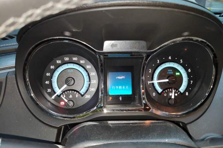 Used Buick LaCrosse 2012 2.0T Flagship Edition Instrument Cluster
