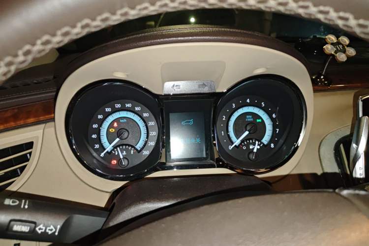 Used Buick LaCrosse 2012 2.4L SIDI Elegant Edition Instrument Cluster
