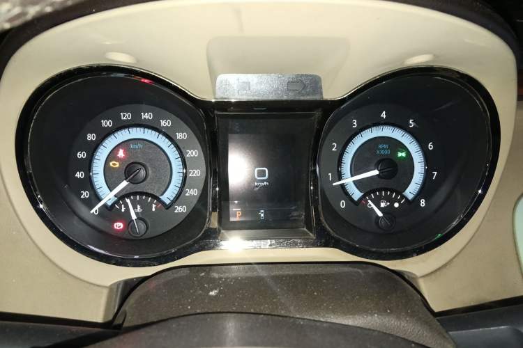 Used Buick LaCrosse 2012 2.4L SIDI Elegant Edition Instrument Cluster