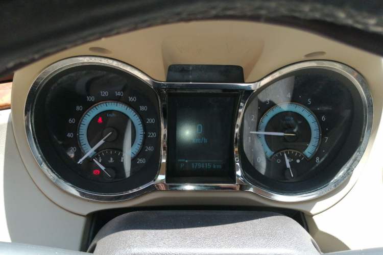 Used Buick LaCrosse 2012 2.4L SIDI Elegant Edition Instrument Cluster