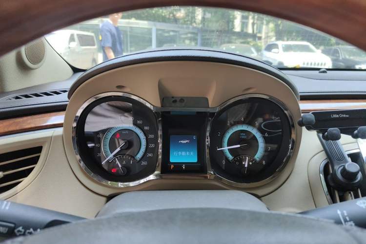 Used Buick LaCrosse 2012 2.4L SIDI Luxury Edition Instrument Cluster