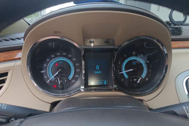 Used Buick LaCrosse 2012 2.4L SIDI Elegant Edition Instrument Cluster