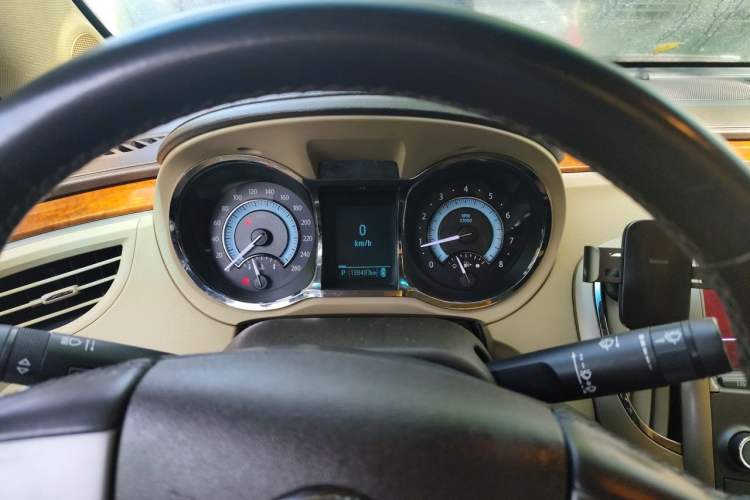 Used Buick LaCrosse 2012 2.4L SIDI Elegant Edition Instrument Cluster