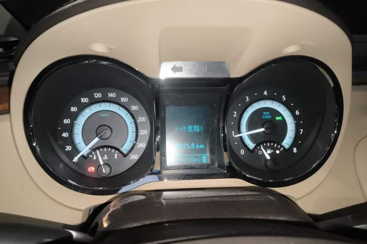 Used Buick LaCrosse 2012 2.4L SIDI Elegant Edition Instrument Cluster