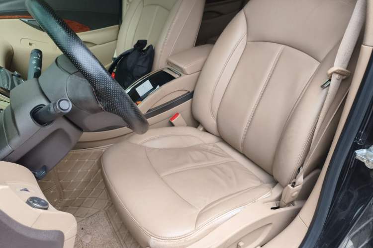 Used Buick LaCrosse 2012 2.4L SIDI Haoya Edition Left Front Seat