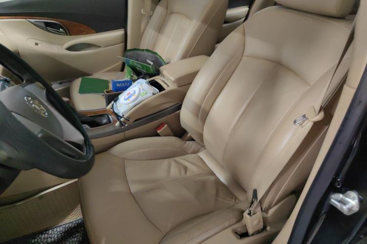 Used Buick LaCrosse 2012 2.4L SIDI Elegant Edition Left Front Seat