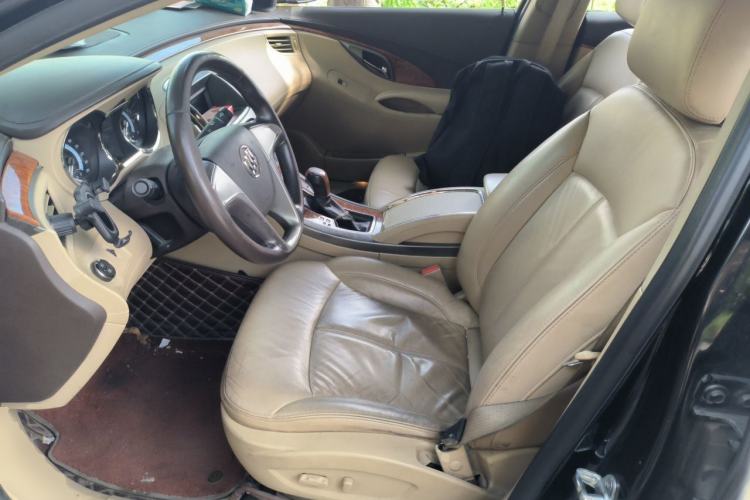 Used Buick LaCrosse 2012 2.4L SIDI Elegant Edition Left Front Seat