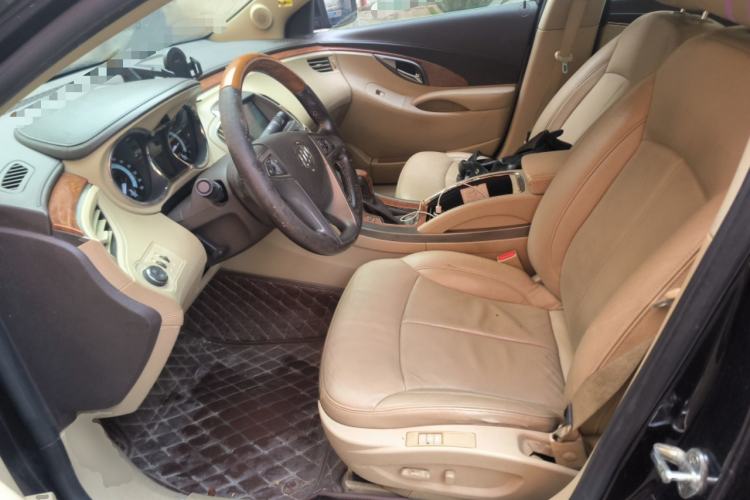 Used Buick LaCrosse 2012 2.4L SIDI Luxury Edition Left Front Seat