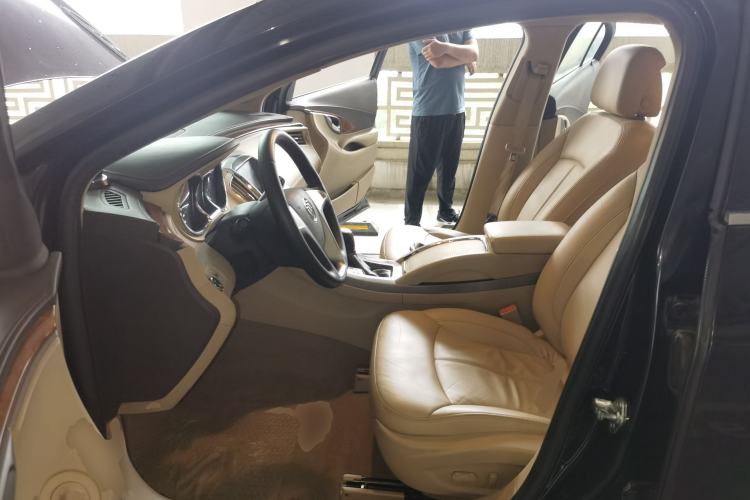 Used Buick LaCrosse 2012 2.4L SIDI Comfort Edition Left Front Seat