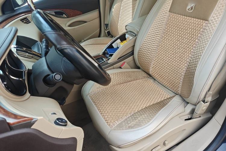 Used Buick LaCrosse 2012 2.4L SIDI Haoya Edition Left Front Seat