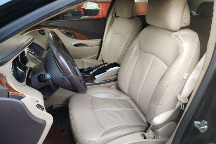 Used Buick LaCrosse 2012 2.4L SIDI Comfort Edition Left Front Seat