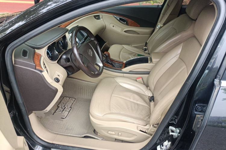 Used Buick LaCrosse 2012 2.4L SIDI Haoya Edition Left Front Seat