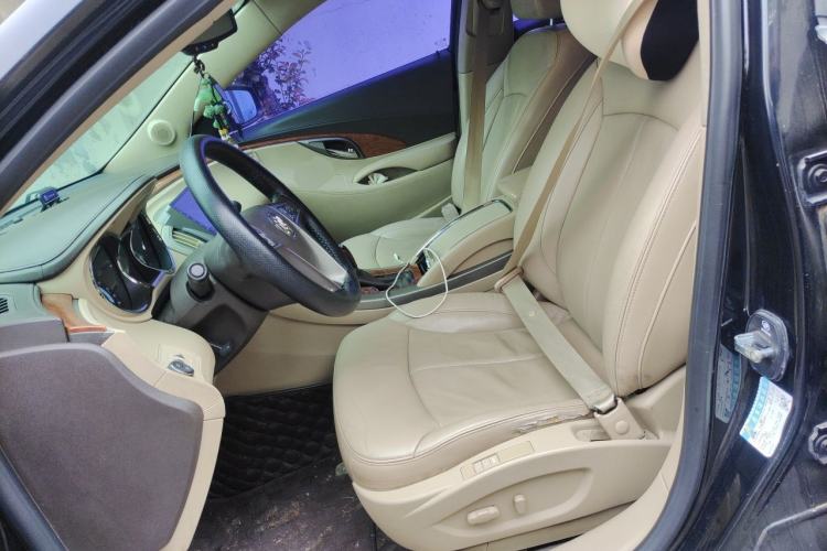 Used Buick LaCrosse 2012 2.4L SIDI Luxury Edition Left Front Seat