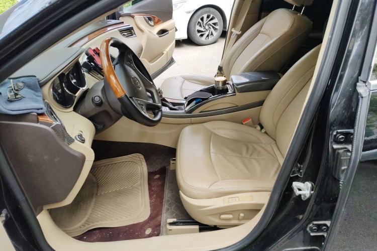 Used Buick LaCrosse 2012 2.4L SIDI Luxury Edition Left Front Seat