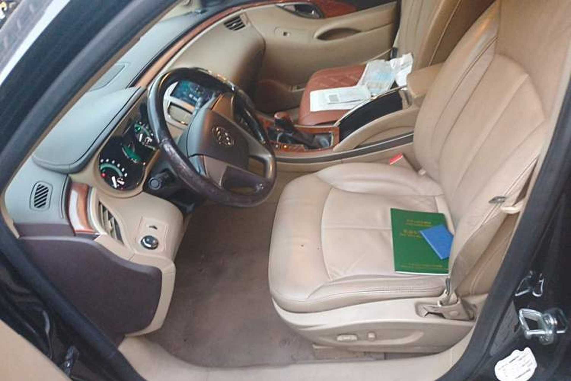 Used Buick LaCrosse 2012 2.4L SIDI Elegant Edition Left Front Seat