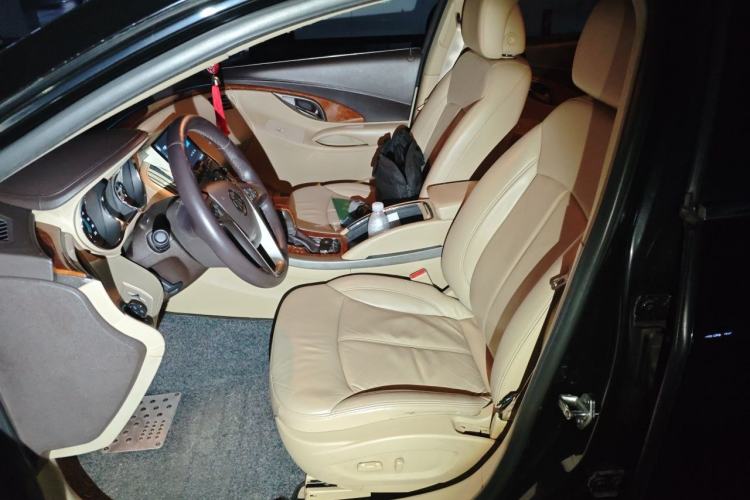 Used Buick LaCrosse 2012 2.4L SIDI Haoya Edition Left Front Seat