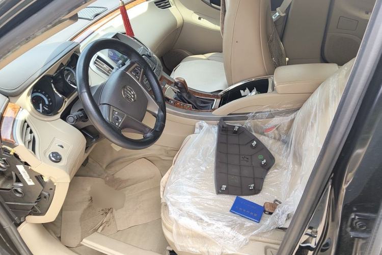 Used Buick LaCrosse 2012 2.4L SIDI Haoya Edition Left Front Seat