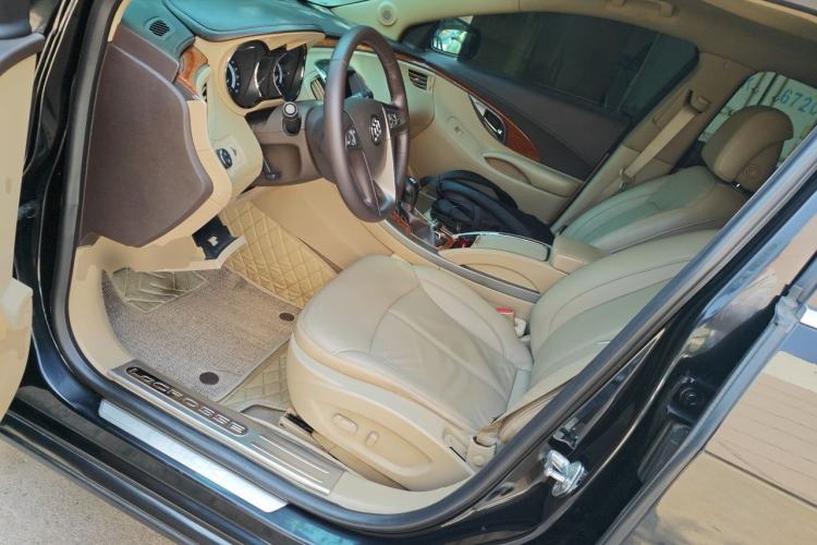 Used Buick LaCrosse 2012 2.4L SIDI Haoya Edition Left Front Seat