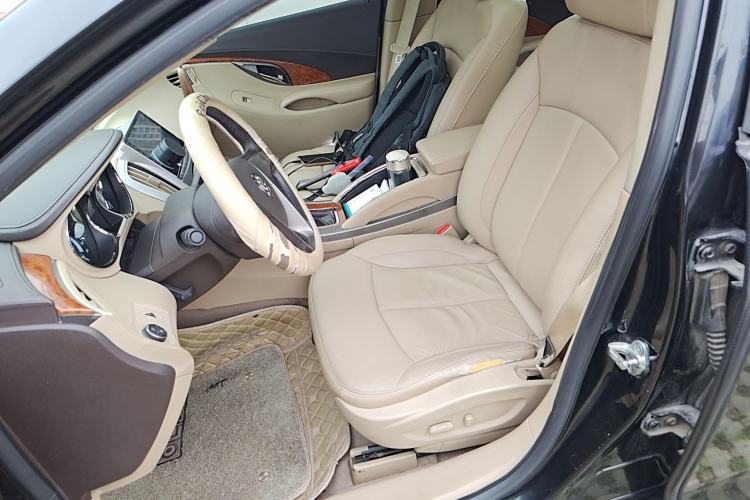 Used Buick LaCrosse 2012 eAssist 2.4L Elegance Edition Left Front Seat