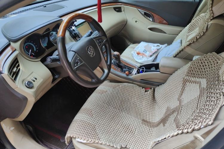 Used Buick LaCrosse 2012 2.4L SIDI Luxury Edition Left Front Seat