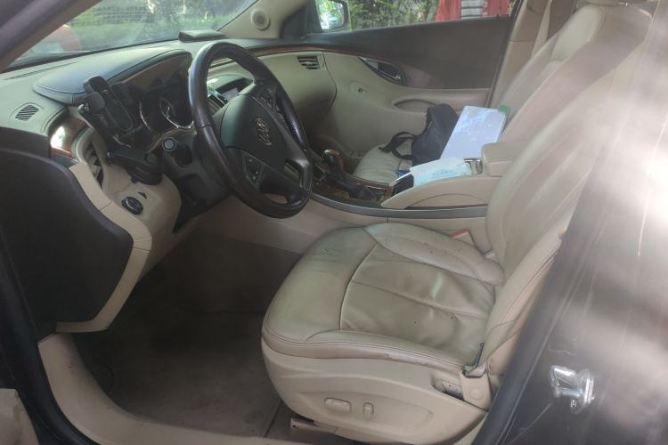 Used Buick LaCrosse 2012 2.0T Haoya Edition Left Front Seat