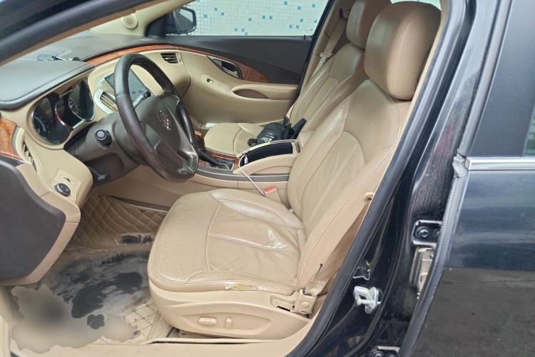 Used Buick LaCrosse 2012 2.4L SIDI Elegant Edition Left Front Seat