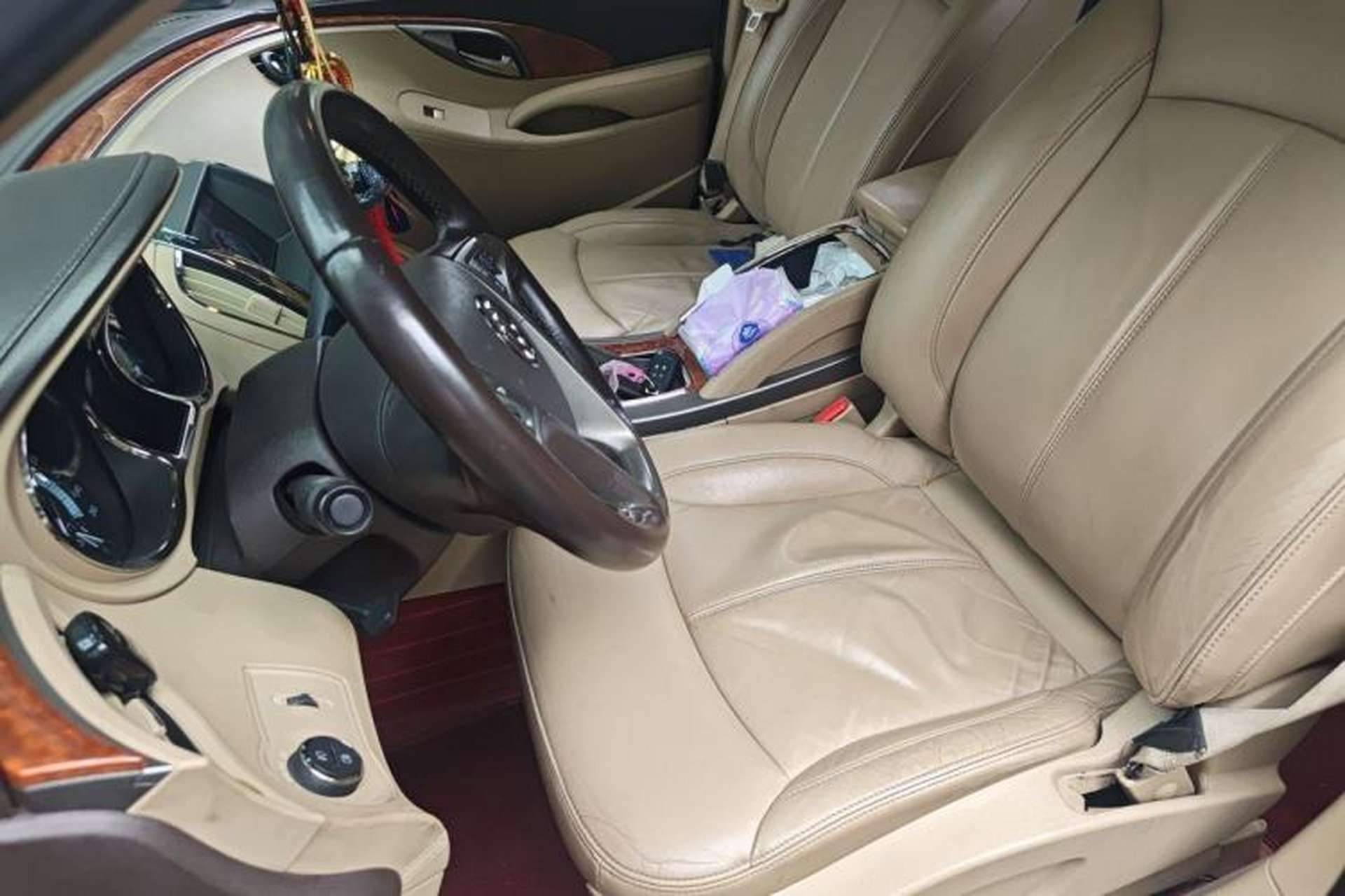 Used Buick LaCrosse 2012 2.4L SIDI Haoya Edition Left Front Seat