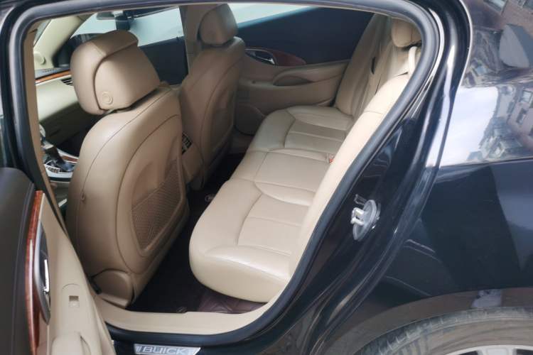 Used Buick LaCrosse 2012 2.4L SIDI Elegant Edition Left Rear Seat