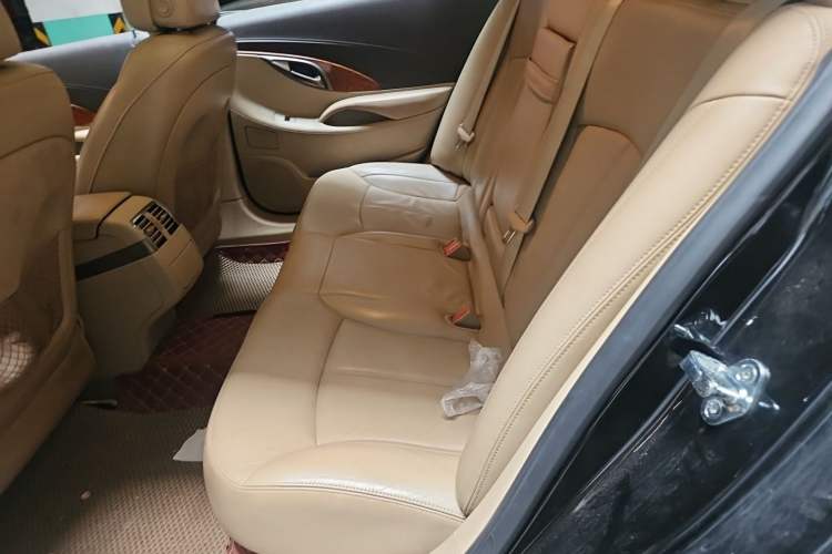 Used Buick LaCrosse 2012 2.4L SIDI Haoya Edition Left Rear Seat