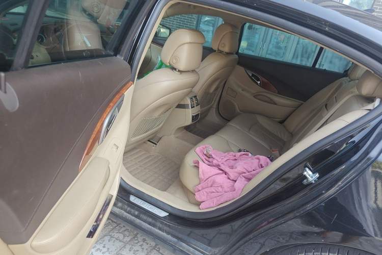 Used Buick LaCrosse 2012 2.4L SIDI Comfort Edition Left Rear Seat