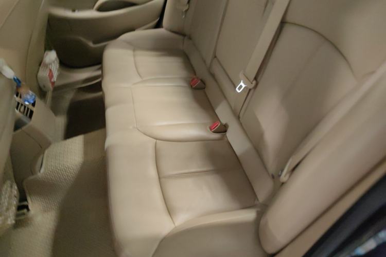 Used Buick LaCrosse 2012 2.4L SIDI Elegant Edition Left Rear Seat