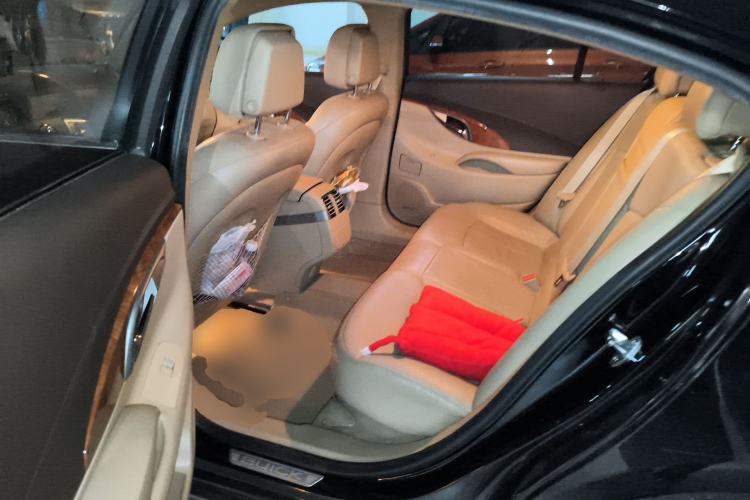 Used Buick LaCrosse 2012 2.4L SIDI Luxury Edition Left Rear Seat