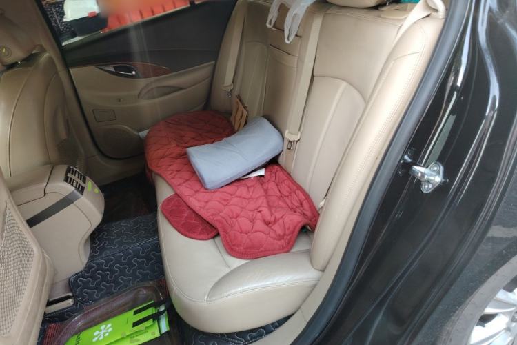 Used Buick LaCrosse 2012 2.4L SIDI Comfort Edition Left Rear Seat