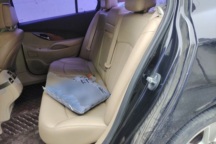 Used Buick LaCrosse 2012 2.4L SIDI Luxury Edition Left Rear Seat