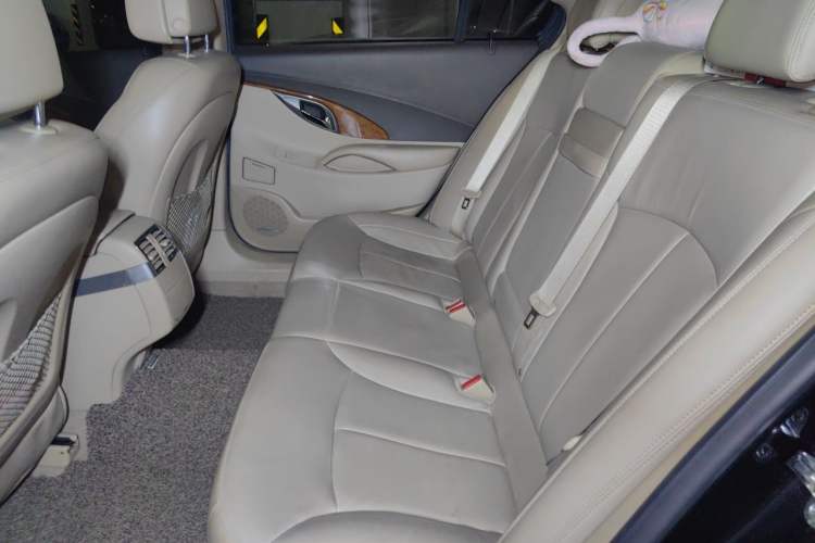 Used Buick LaCrosse 2012 2.4L SIDI Luxury Edition Left Rear Seat