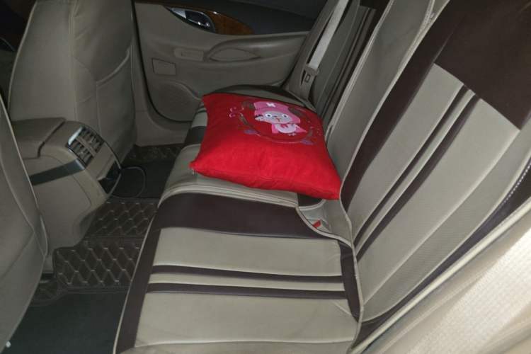 Used Buick LaCrosse 2012 2.4L SIDI Comfort Edition Left Rear Seat
