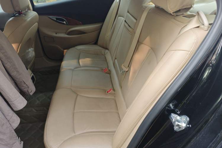 Used Buick LaCrosse 2012 2.4L SIDI Luxury Edition Left Rear Seat