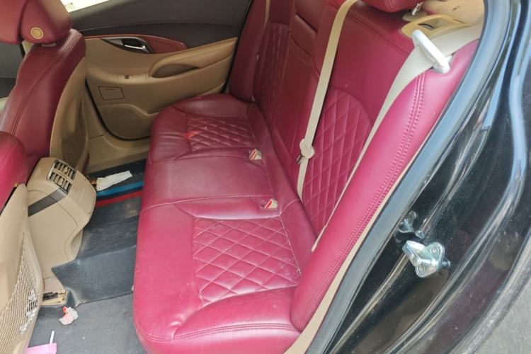Used Buick LaCrosse 2012 2.4L SIDI Comfort Edition Left Rear Seat
