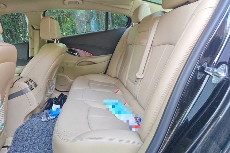Used Buick LaCrosse 2012 2.4L SIDI Luxury Edition Left Rear Seat