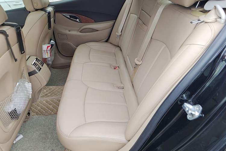 Used Buick LaCrosse 2012 eAssist 2.4L Elegance Edition Left Rear Seat