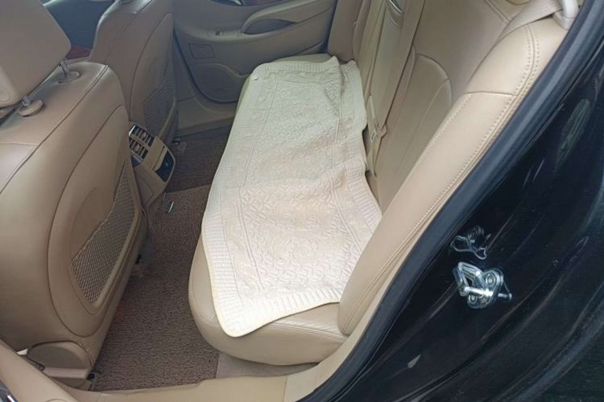 Used Buick LaCrosse 2012 2.4L SIDI Luxury Edition Left Rear Seat