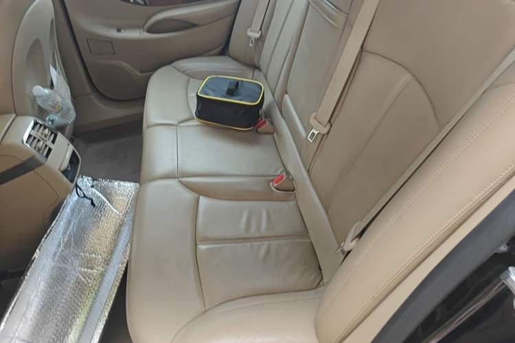 Used Buick LaCrosse 2012 2.4L SIDI Elegant Edition Left Rear Seat