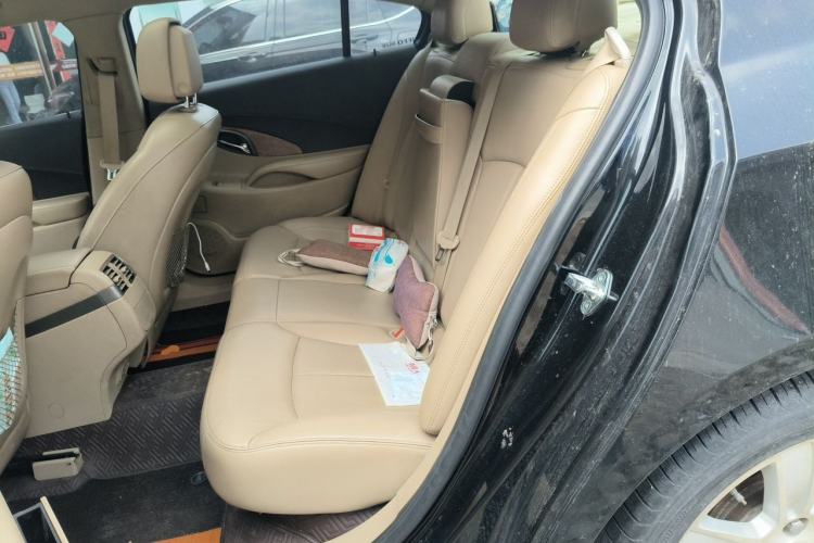 Used Buick LaCrosse 2012 2.4L SIDI Luxury Edition Left Rear Seat