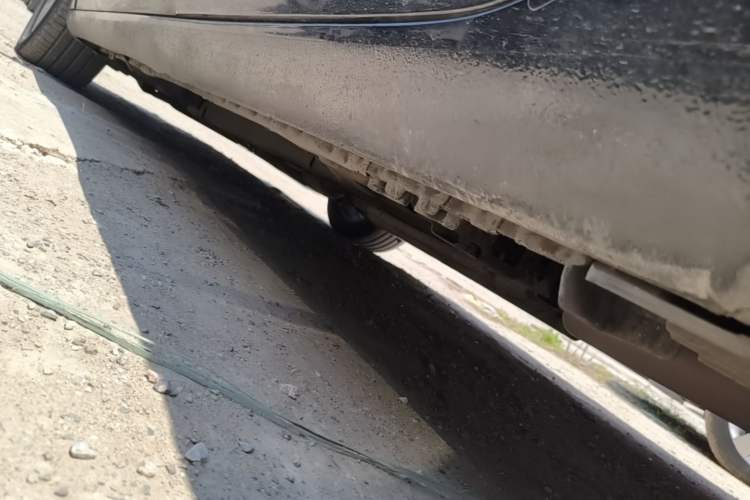 Used Buick LaCrosse 2012 2.4L SIDI Elegant Edition Left Side Sill