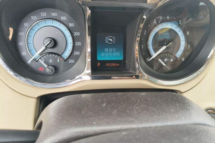Used Buick LaCrosse 2012 2.4L SIDI Haoya Edition Odometer Close Up