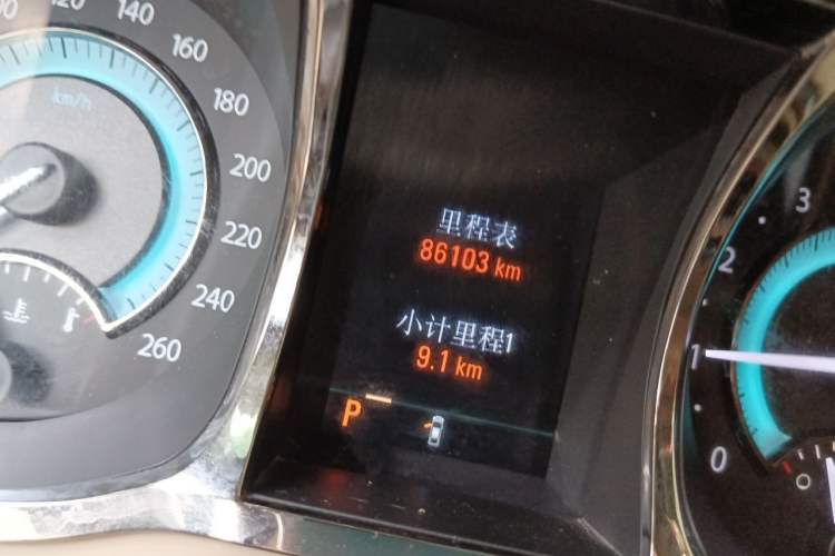 Used Buick LaCrosse 2012 2.4L SIDI Haoya Edition Odometer Close Up