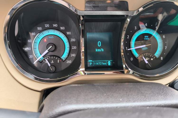 Used Buick LaCrosse 2012 2.4L SIDI Elegant Edition Odometer Close Up