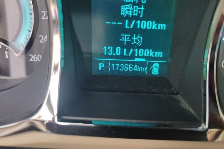 Used Buick LaCrosse 2012 2.4L SIDI Elegant Edition Odometer Close Up