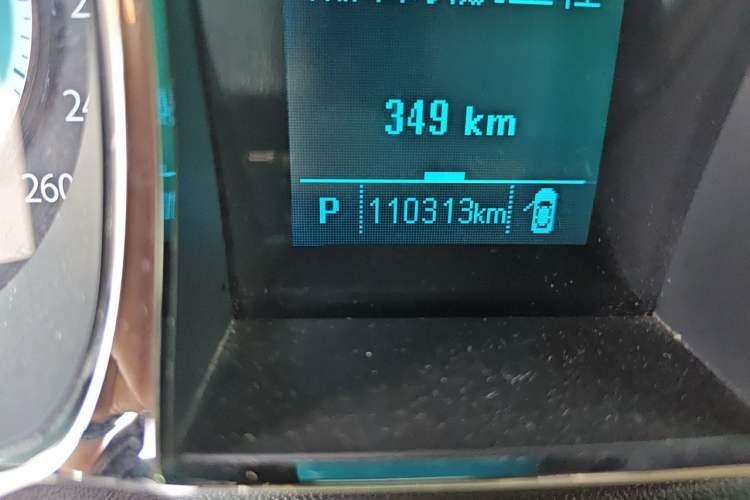 Used Buick LaCrosse 2012 2.4L SIDI Comfort Edition Odometer Close Up