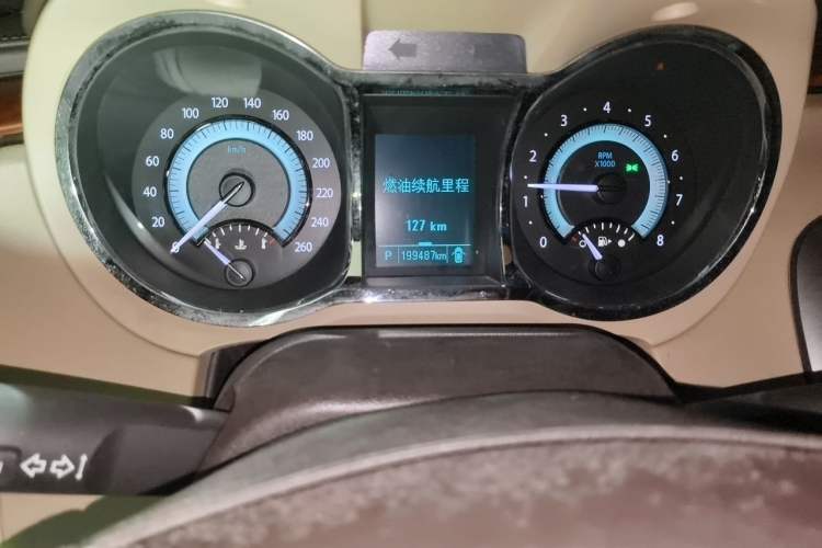 Used Buick LaCrosse 2012 2.4L SIDI Elegant Edition Odometer Close Up